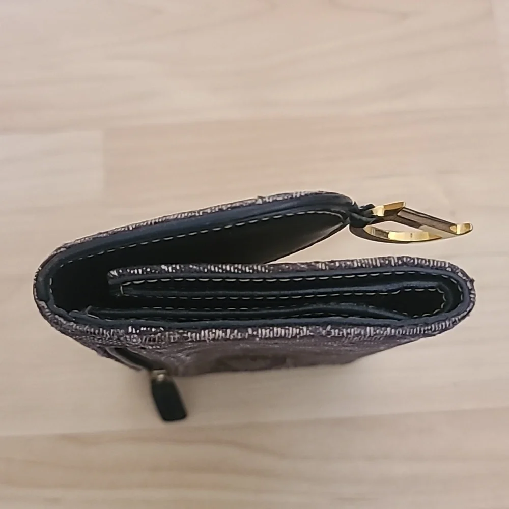 Christian Dior CD Saddle Navy Blue GHW Logo Trifold Flap Long Wallet Authentic